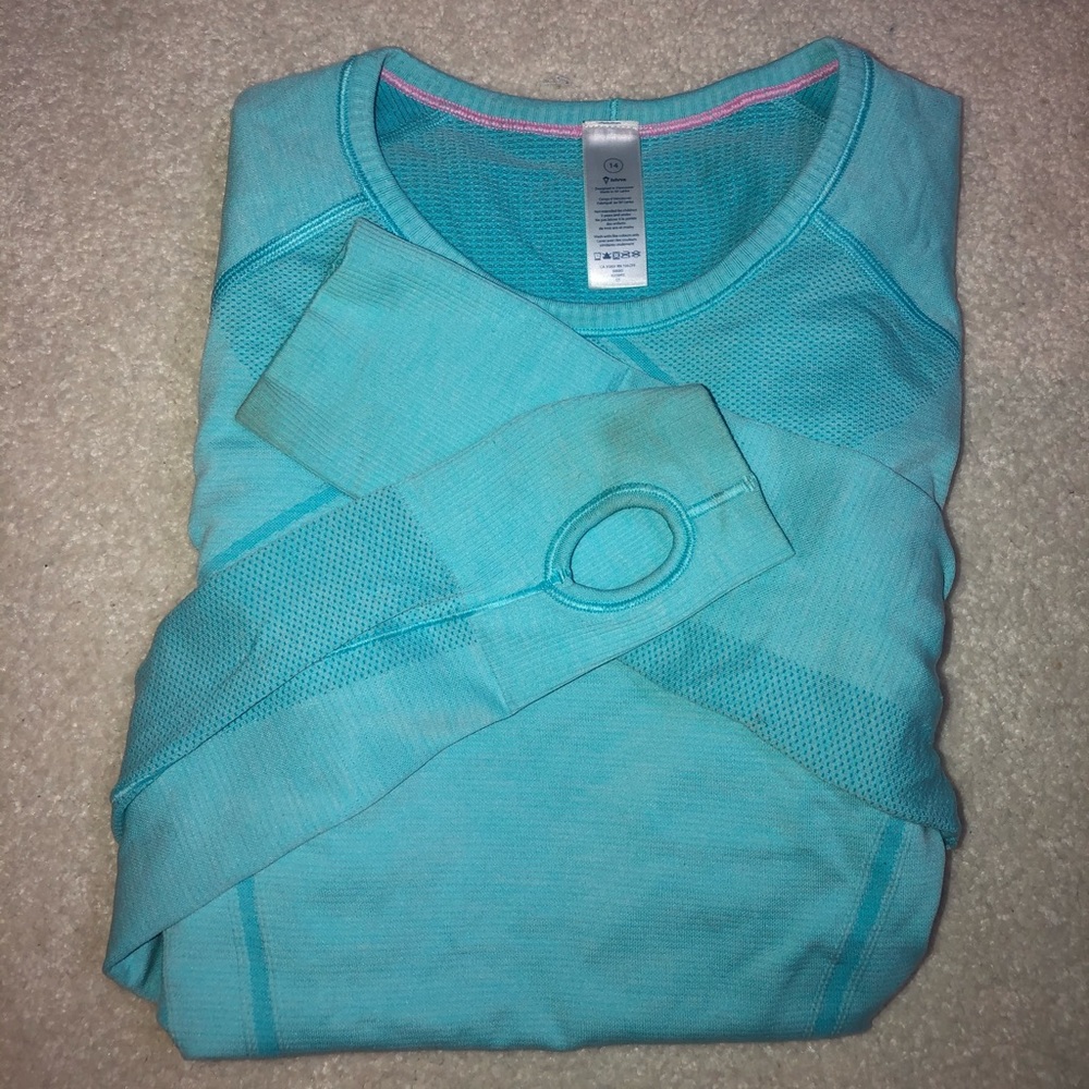 Ivivva athletic shirt